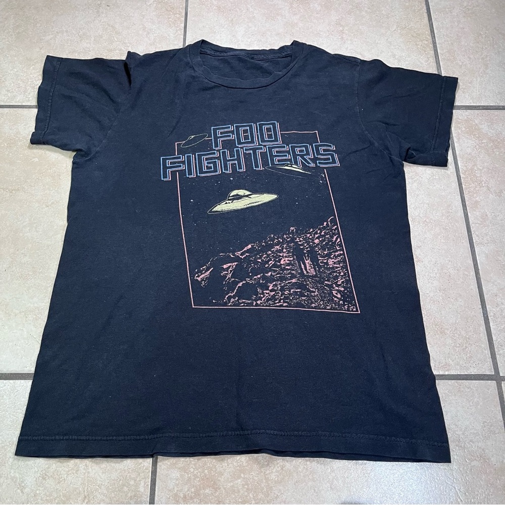 Vintage foo fighters T shirt Unisex Size XS Black casual wear‎
